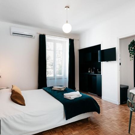 Les Precieuses Suites & Spa II Avignon Exterior foto
